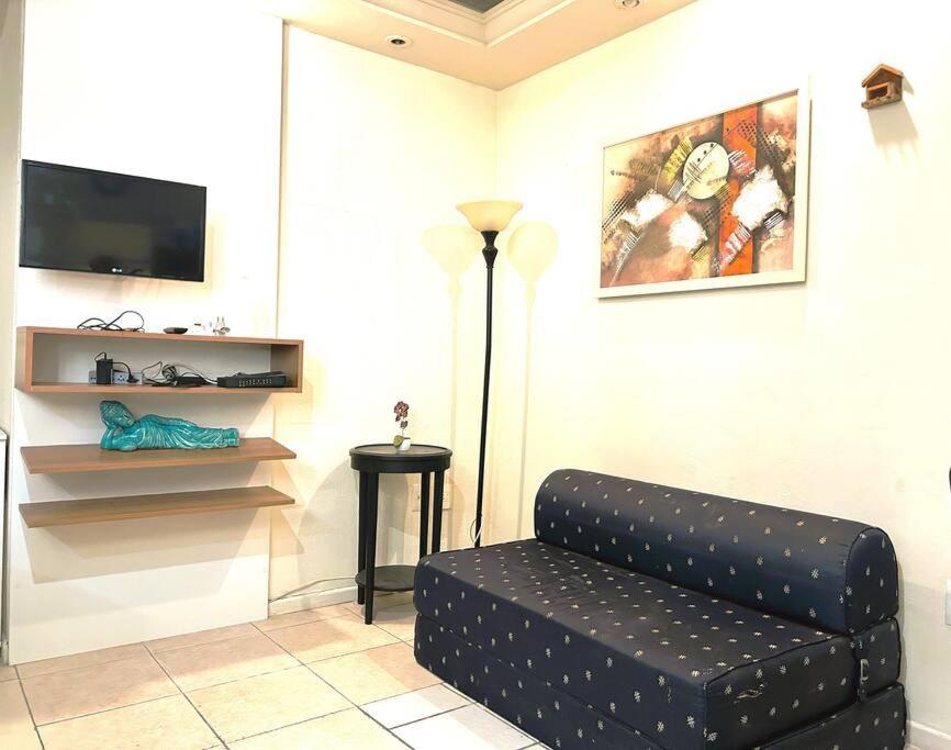 Completo No Posto 6 Apartment
